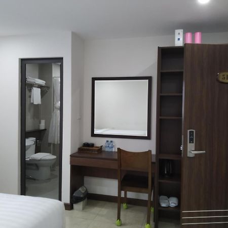 K Business 1 Hotel My Dinh 미딩 Ханой Екстер'єр фото