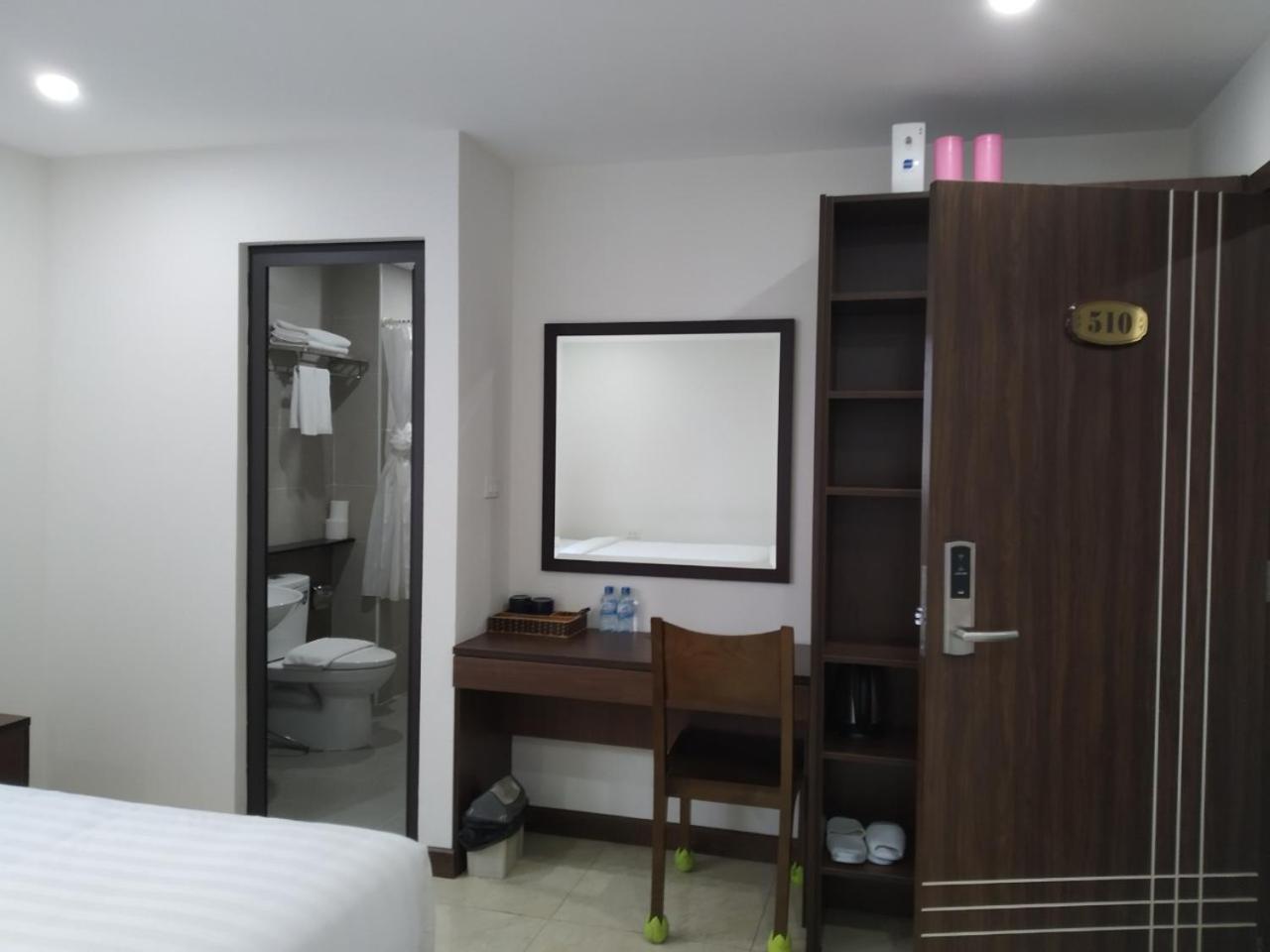 K Business 1 Hotel My Dinh 미딩 Ханой Екстер'єр фото